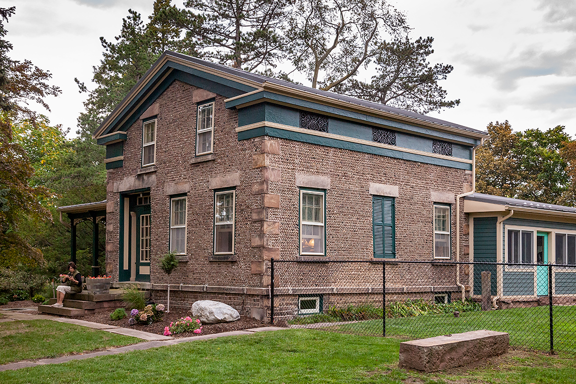 Cobblestone Tour Alb-2 190928_0276LR
